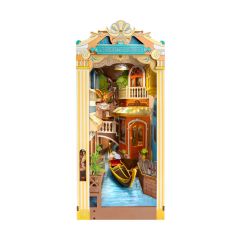 Romantic Venice Book Nook & Wonderland