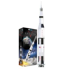 Saturn V 1/100