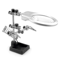 Helping Hands w/ Magnifier