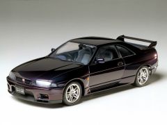 Nissan Skyline GT-RV 1/24
