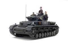 Pz.Kpfw.IV Ausf.F w/ Figures 1/35