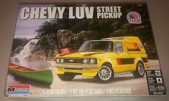 Chevy LUV Street Pickup 1/24