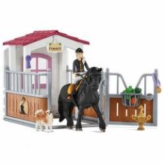 Horse Box w/ Tory & Princess
