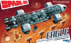 Space 1999: 22in Eagle w/ Cargo Pod 2nd Edition