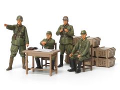 Japanese Officer Set 1/35