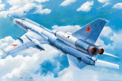 Soviet Tu-22 Blinder Bomber 1/72