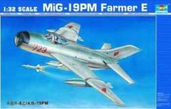 MiG-19PM Farmer E 1/32